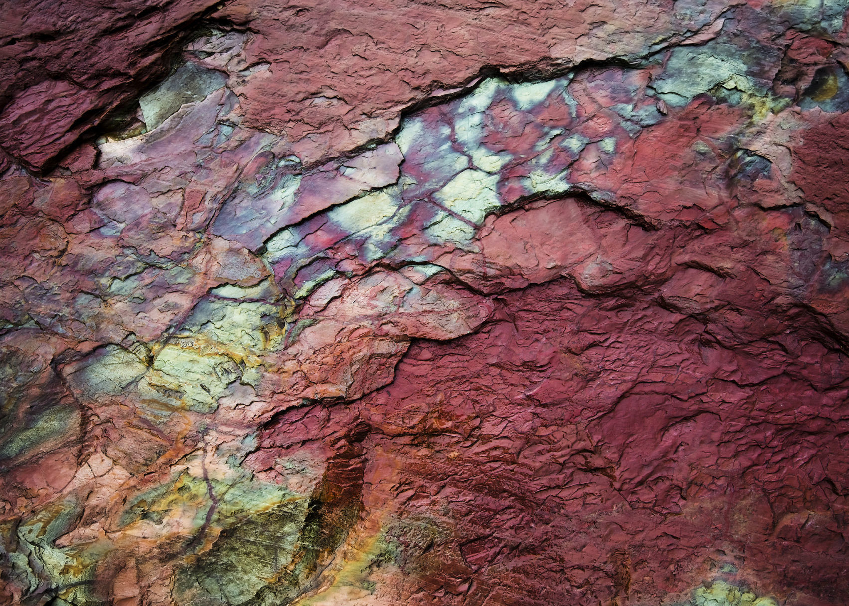 Gunsight Trail - Cave of Wonders